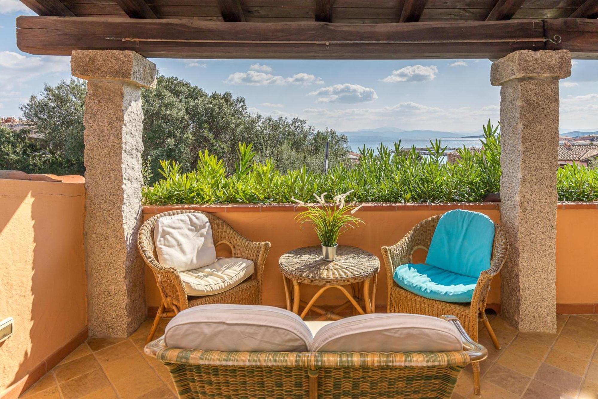 Villetta Franca 100M From The Beach - Happy Rentals Golfo Aranci Exterior foto